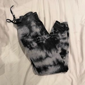 lululemon warm down joggers